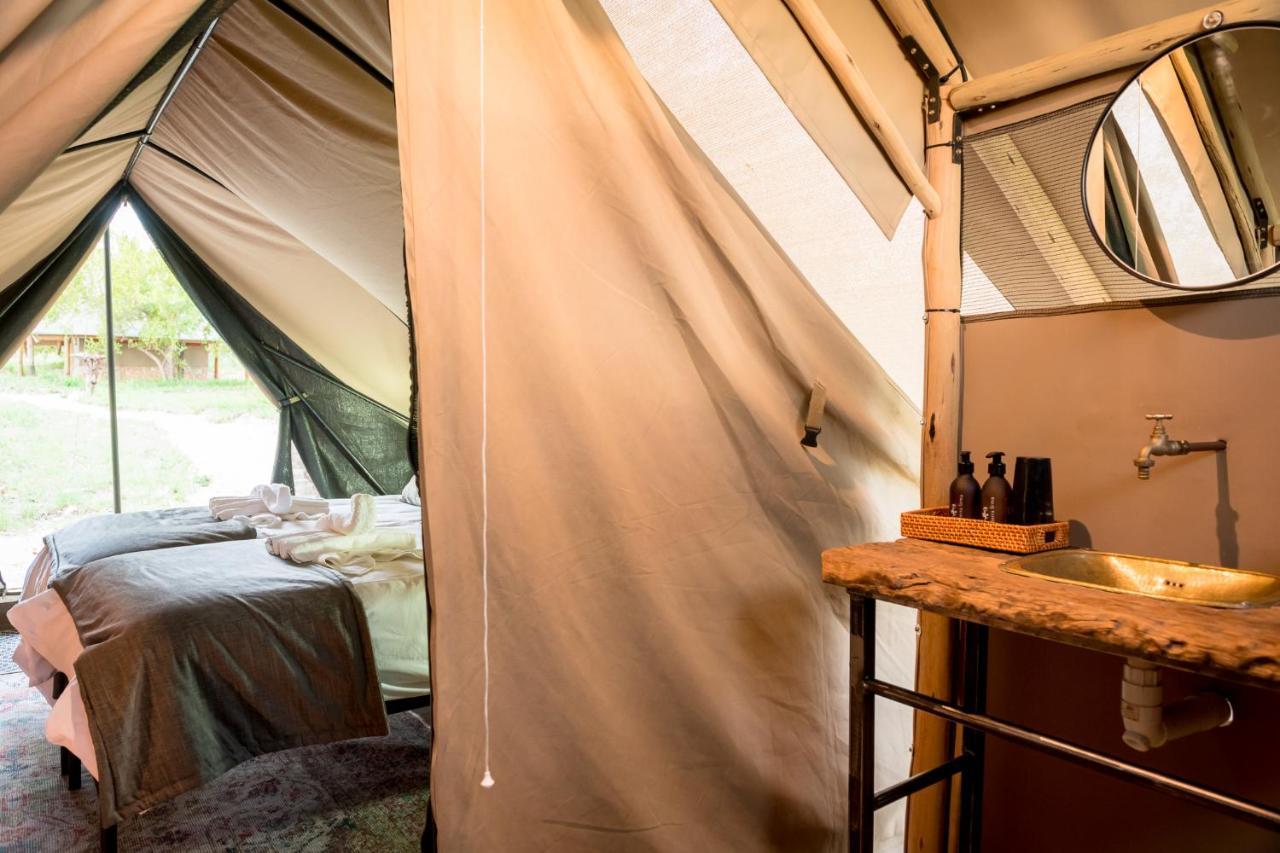 Bundox Explorer Camp Hoedspruit Buitenkant foto